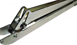 Кронштейн коленного типа