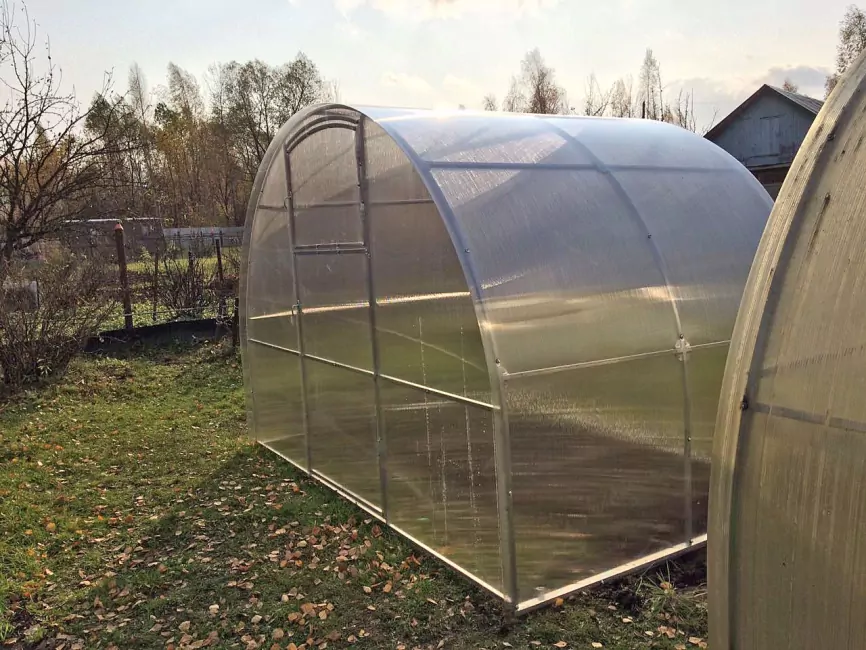 арочная теплица
