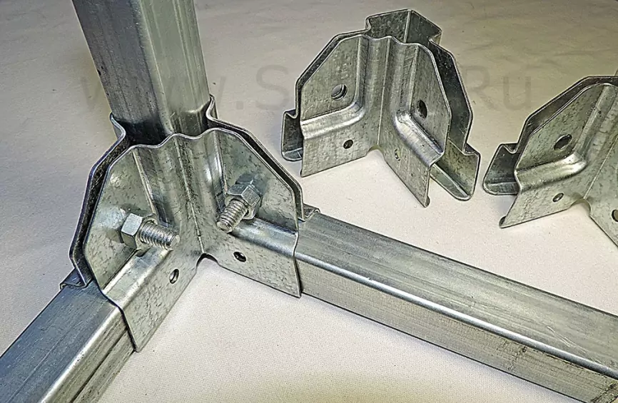 хомуты для профильных труб