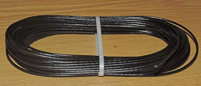 Агрошпалерный трос металлополимерный 20 м фото 1