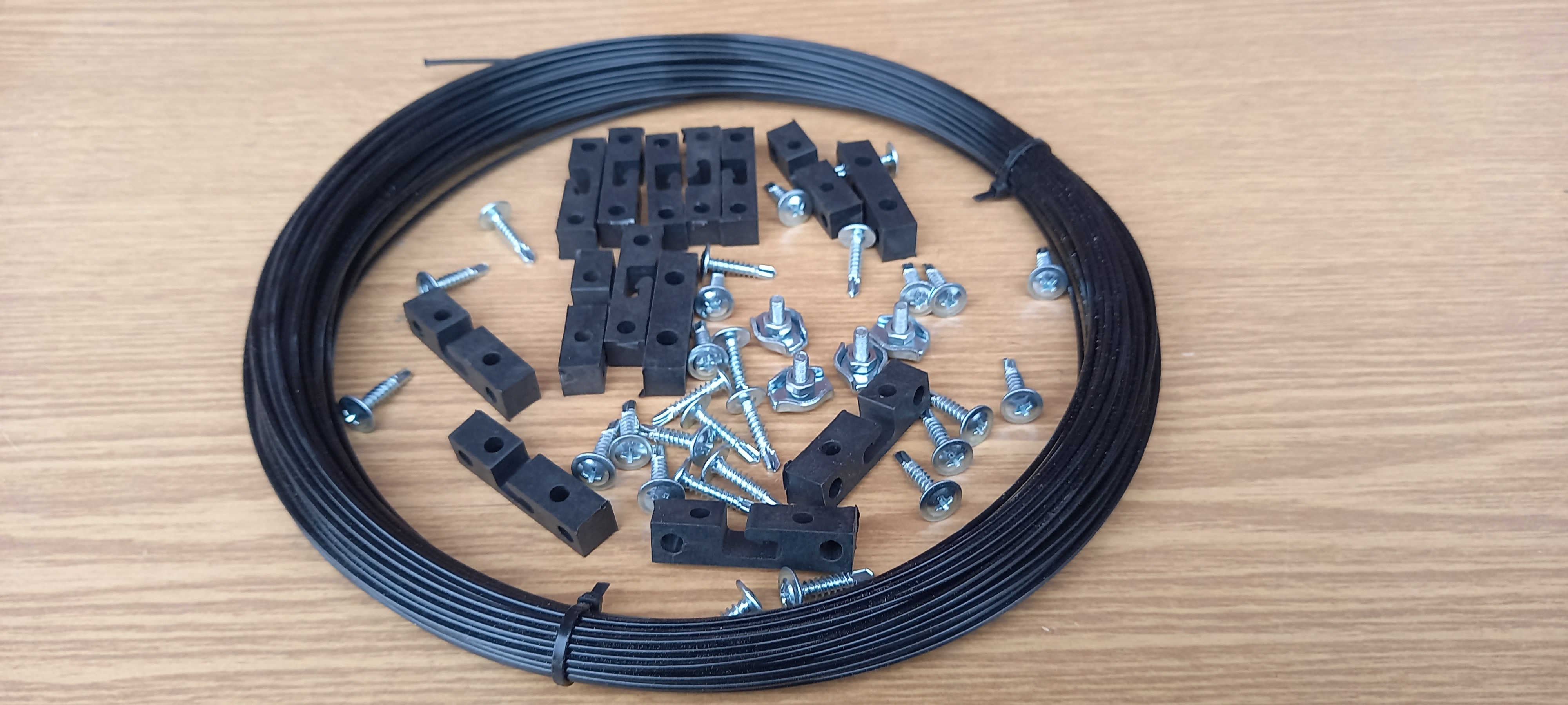 подвязки в теплицу